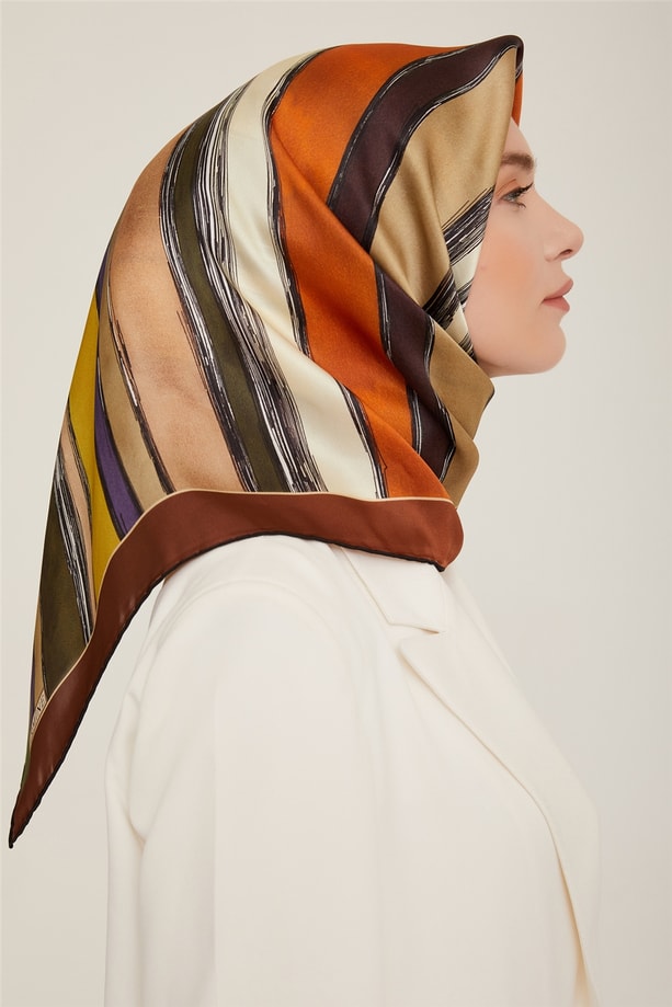 Armine Sura İpek Eşarp 22Ka8802 31