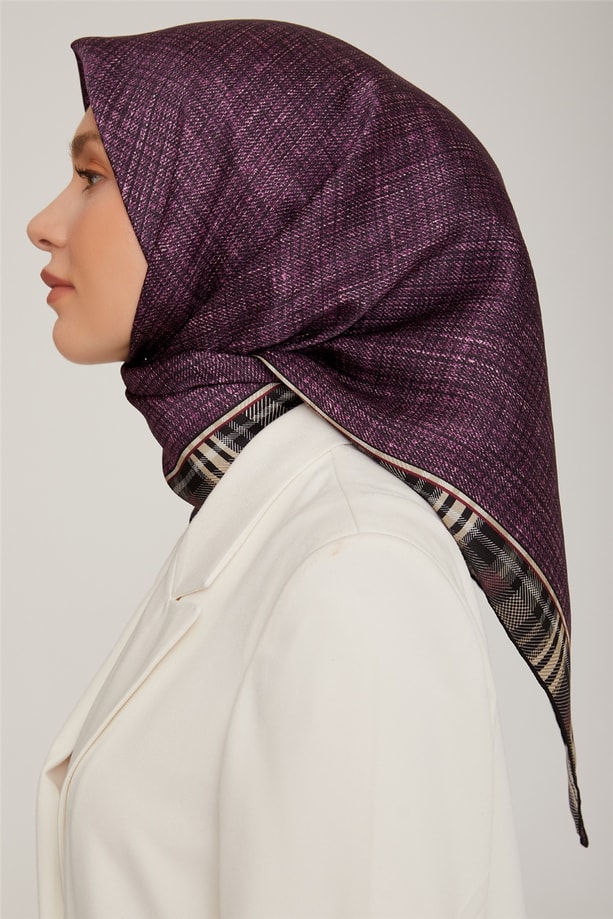 Armine Sura İpek Eşarp 22Ka8803 31