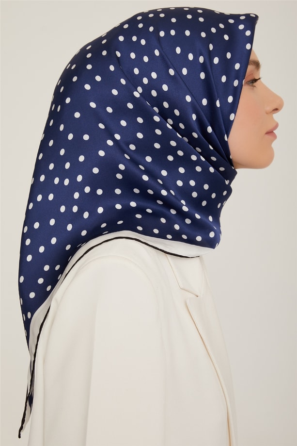 Armine Sura İpek Eşarp 22Ka8817 50