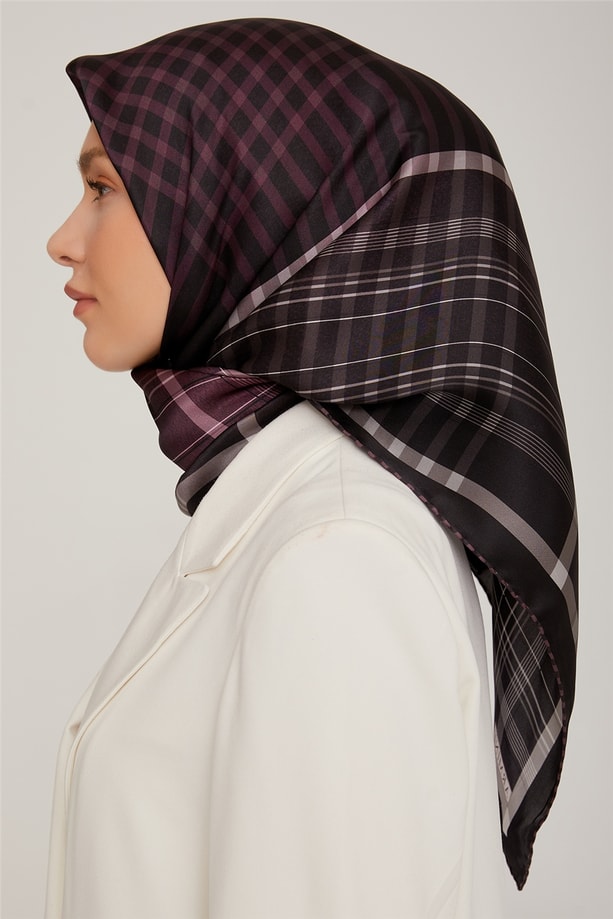 Armine Sura İpek Eşarp 22Ka8824 32