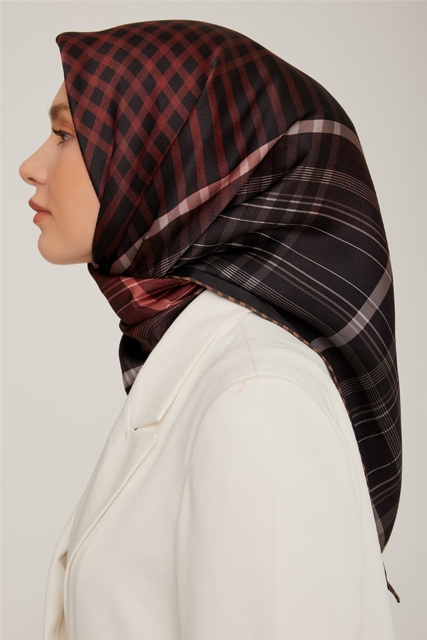 Armine Sura İpek Eşarp 22Ka8824 33