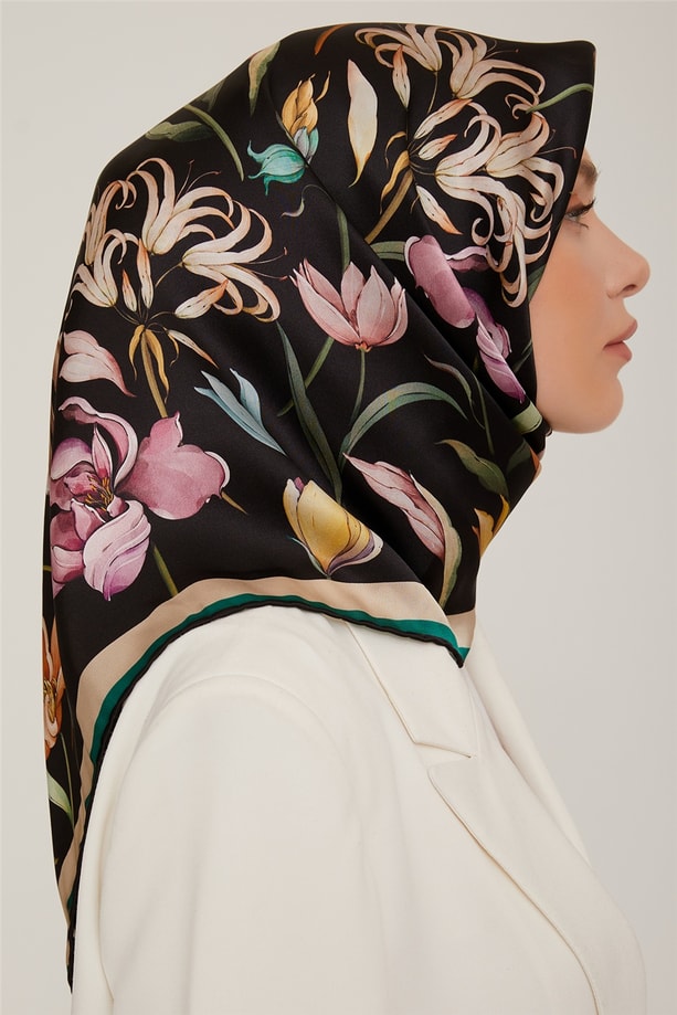 Armine Sura İpek Eşarp 22Ka8825 38