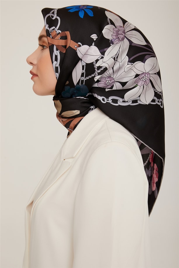 Armine Sura İpek Eşarp 22Ka8827 55