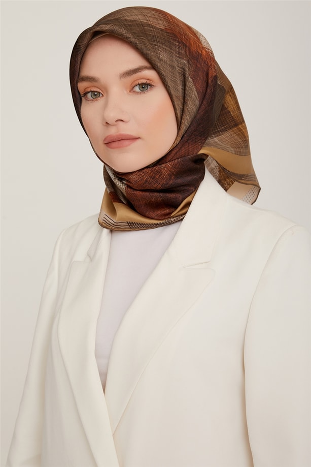 Armine Sura İpek Eşarp 22Ka8830 04