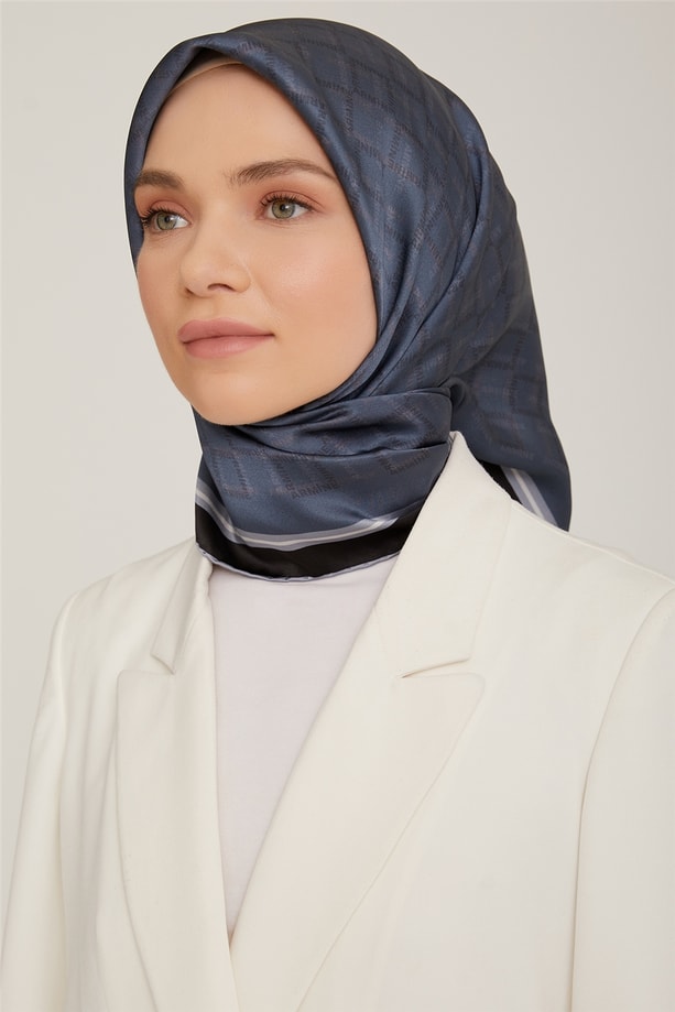 Armine Sura İpek Eşarp 22Ka8832 34