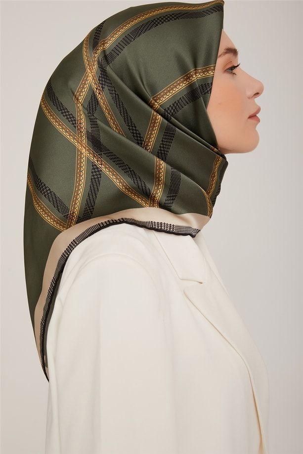 Armine Sura İpek Eşarp 22Ka8833 32