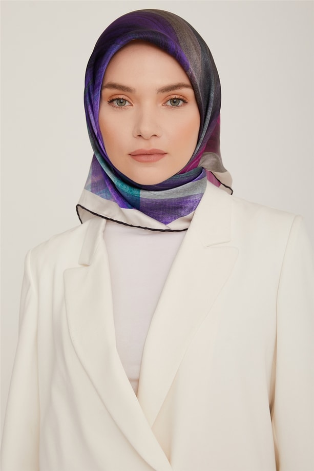 Armine Sura İpek Eşarp 22Ka8835 52