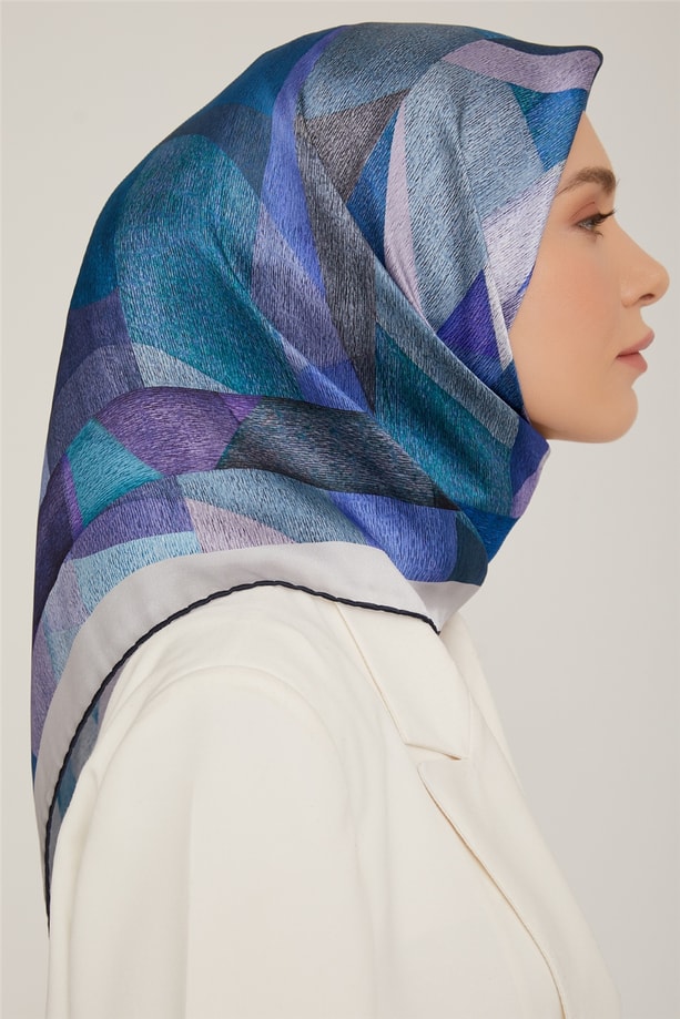 Armine Sura İpek Eşarp 22Ka8848 34