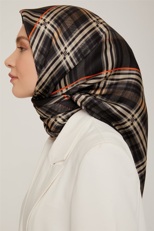 Armine Sura İpek Eşarp 22Ka8852 50