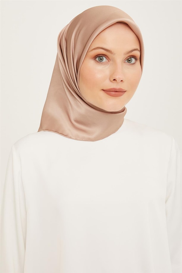 Armine Sura Eşarp 22Ya0010 37