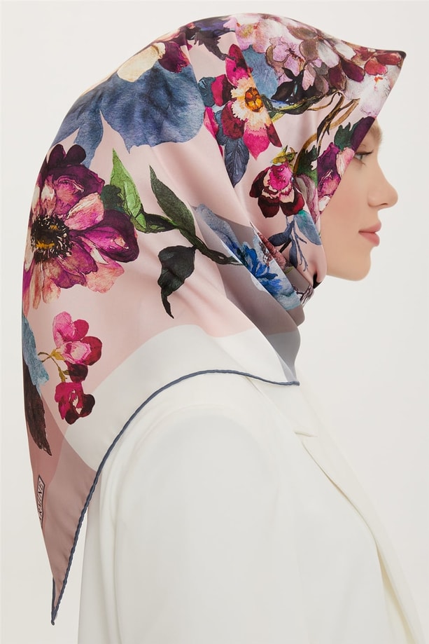 Armine Sura İpek Eşarp 22Ya8707 31