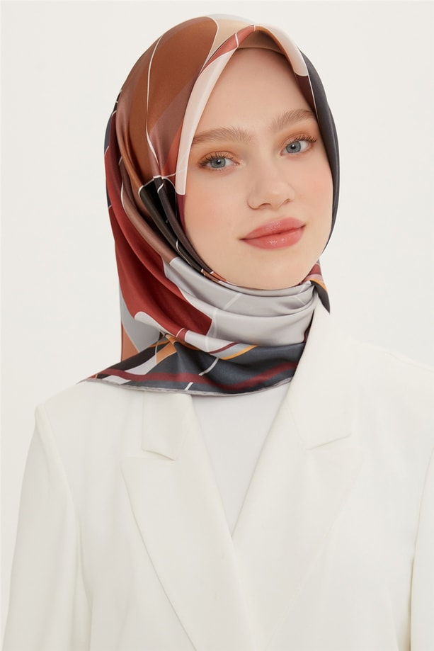 Armine Sura İpek Eşarp 22Ya8708 02