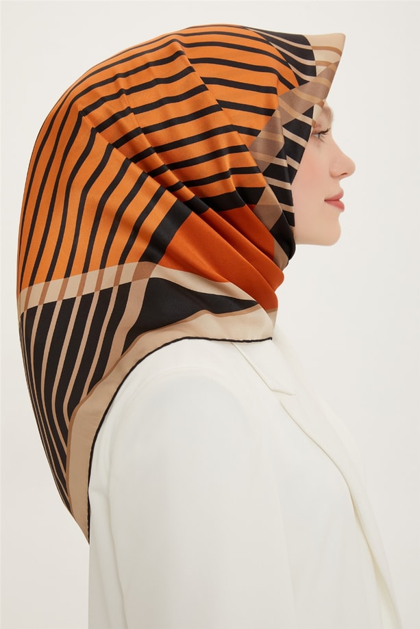 Armine Sura İpek Eşarp 22Ya8732 08
