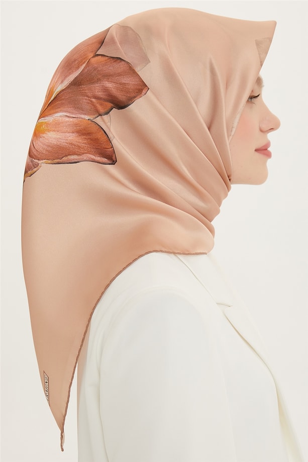 Armine Sura İpek Eşarp 22Ya8737 36