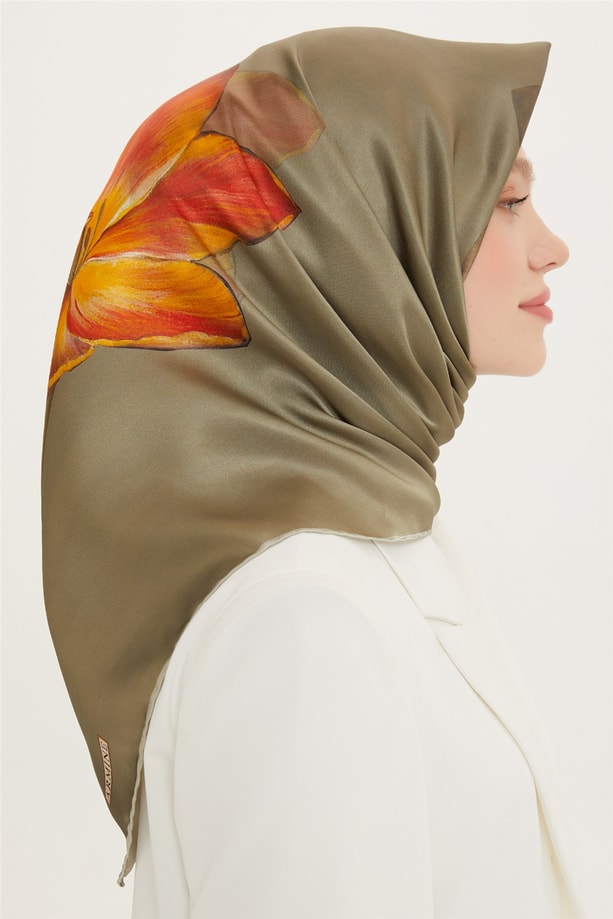 Armine Sura İpek Eşarp 22Ya8737 37