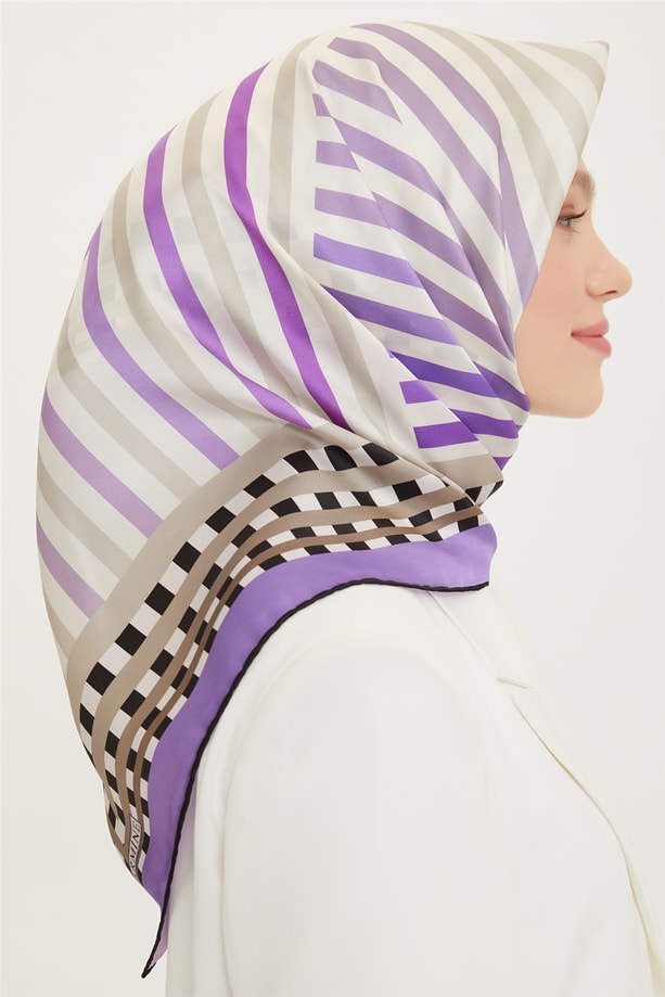 Armine Sura İpek Eşarp 22Ya8739 05