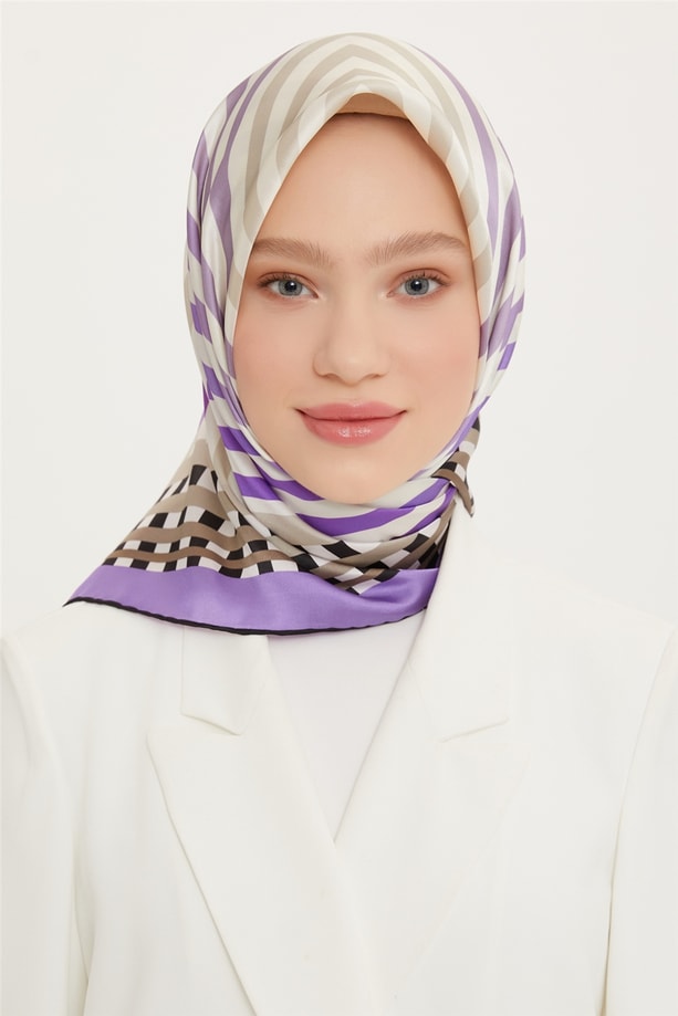Armine Sura İpek Eşarp 22Ya8739 05