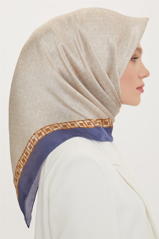 Armine Sura İpek Eşarp 22Ya8758 07