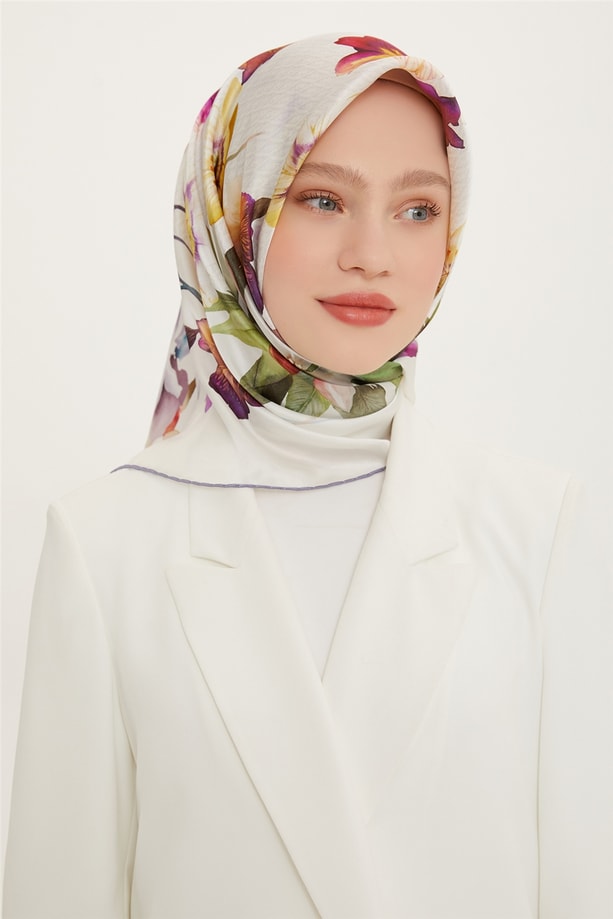 Armine Sura İpek Eşarp 22Ya8761 35