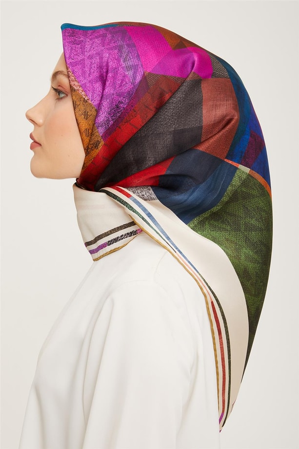 Armine Sura İpek Eşarp 23Ka9002 32