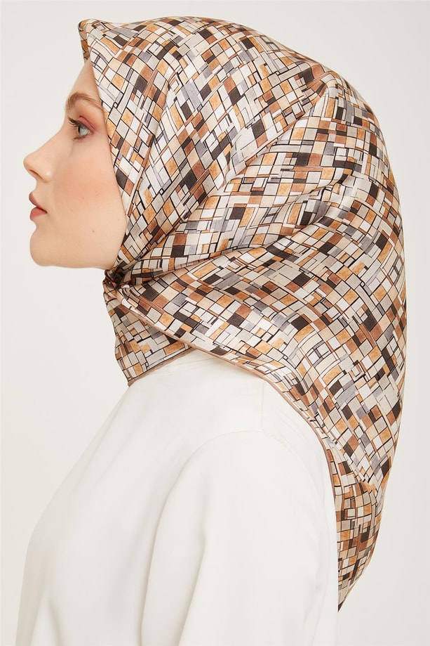 Armine Sura İpek Eşarp 23Ka9004 03