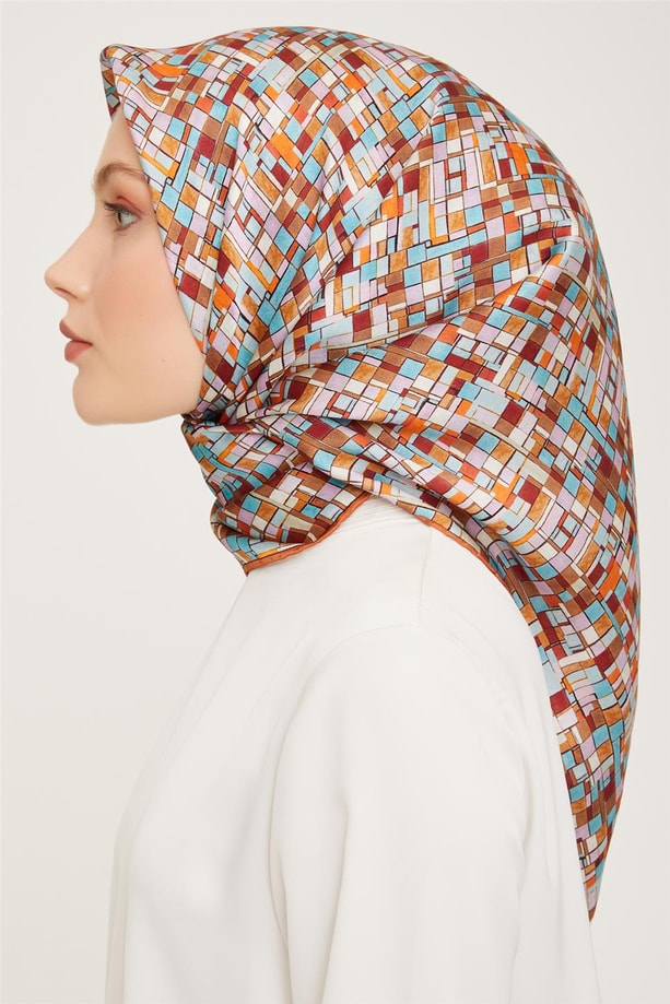 Armine Sura İpek Eşarp 23Ka9004 07