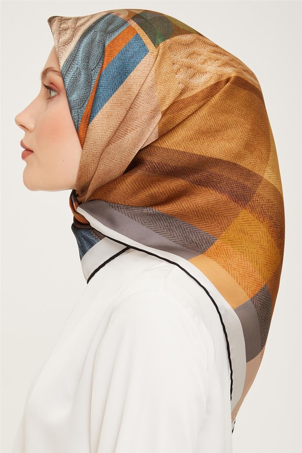 Armine Sura İpek Eşarp 23Ka9009 34