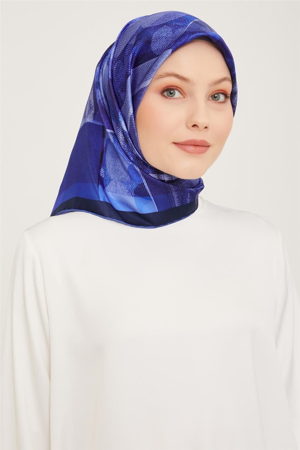 Armine Sura İpek Eşarp 23Ka9009 37