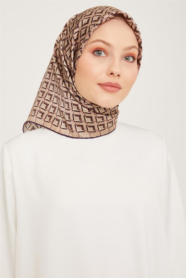 Armine Sura İpek Eşarp 23Ka9016 53