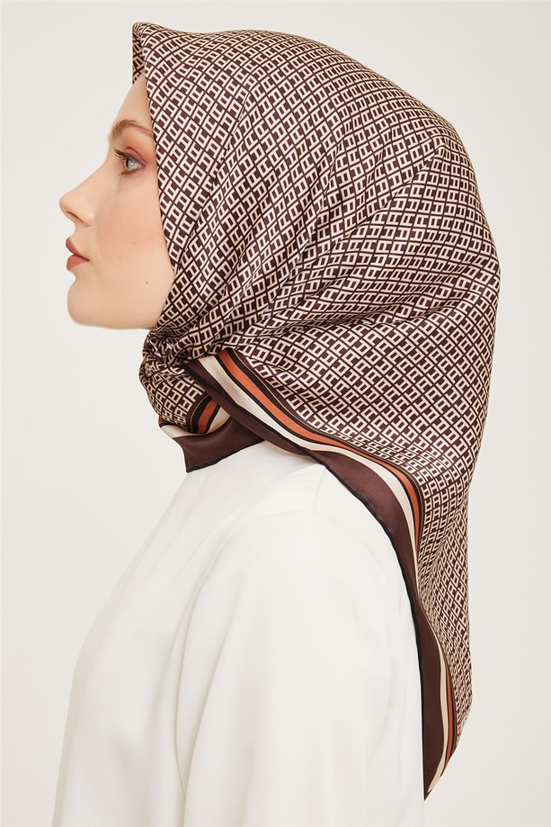 Armine Sura İpek Eşarp 23Ka9026 31