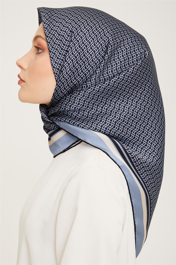 Armine Sura İpek Eşarp 23Ka9026 35