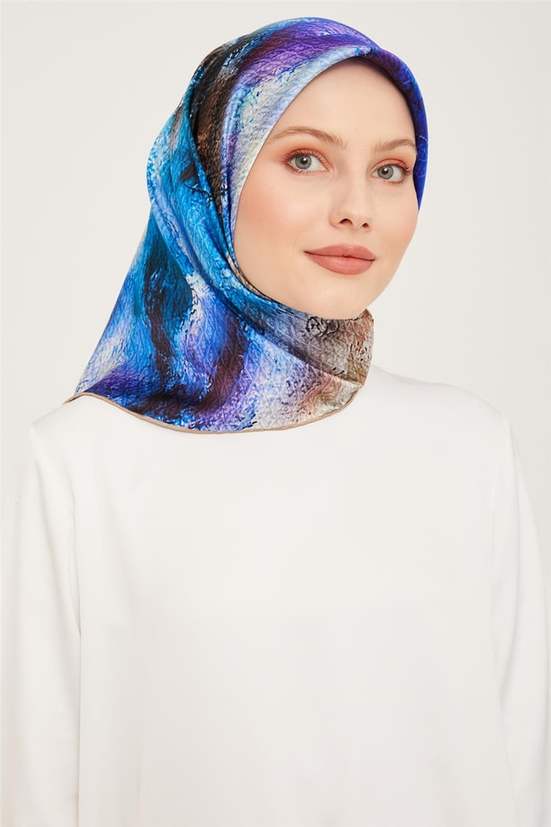 Armine Sura İpek Eşarp 23Ka9028 35