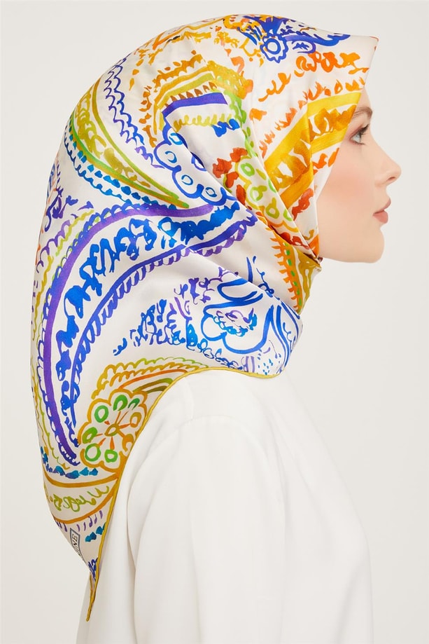 Armine Sura İpek Eşarp 23Ka9037 37