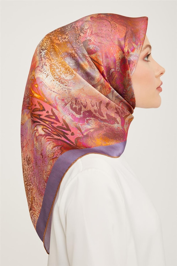 Armine Sura İpek Eşarp 23Ka9041 03
