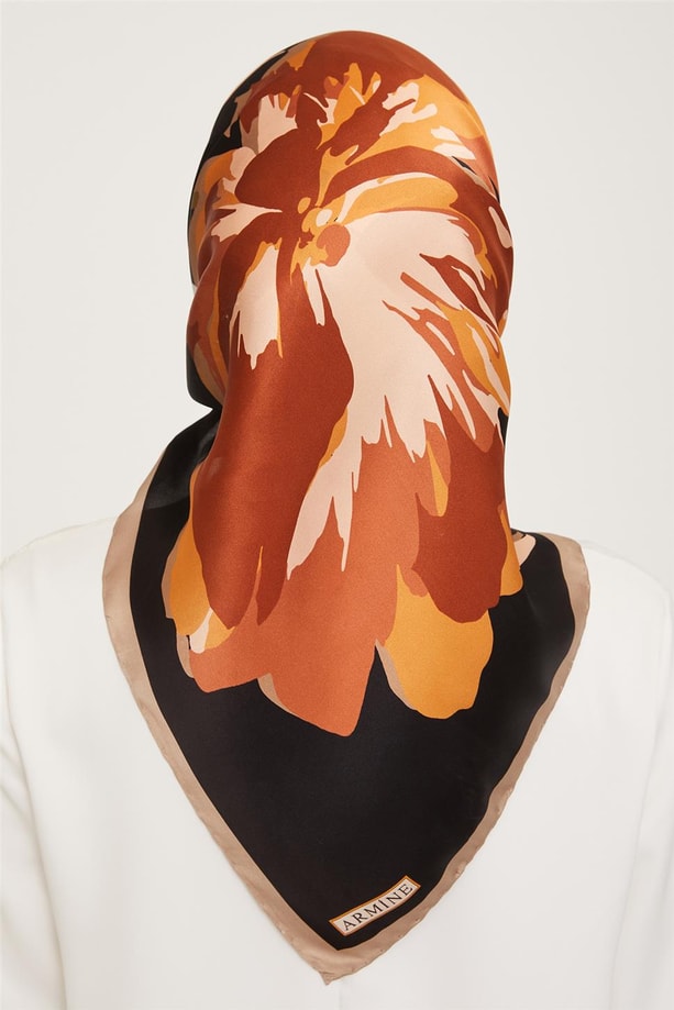 Armine Sura İpek Eşarp 23Ka9042 06