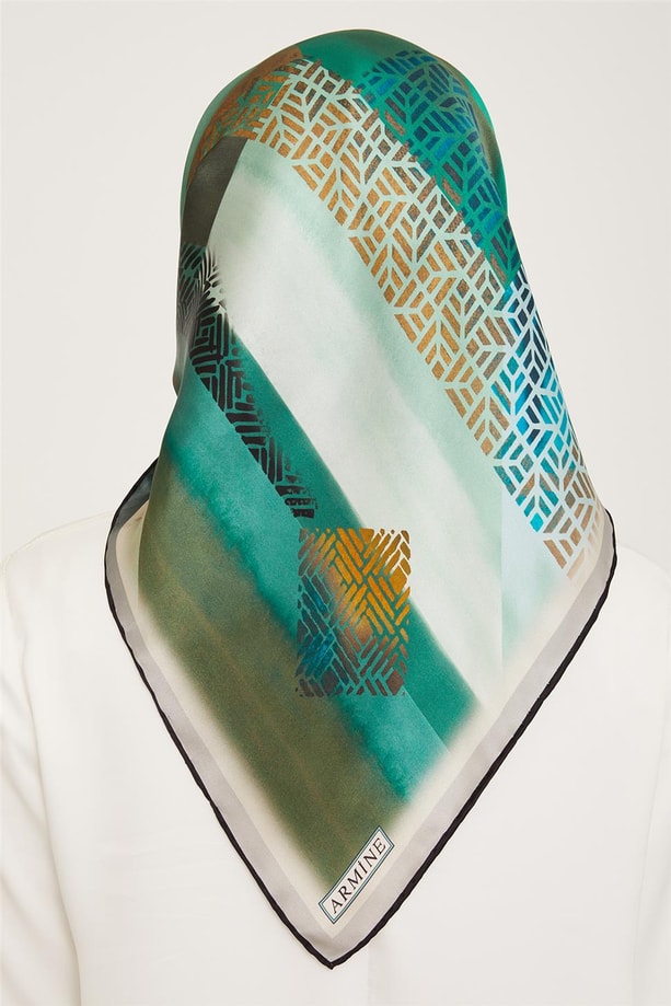 Armine Sura İpek Eşarp 23Ka9044 37