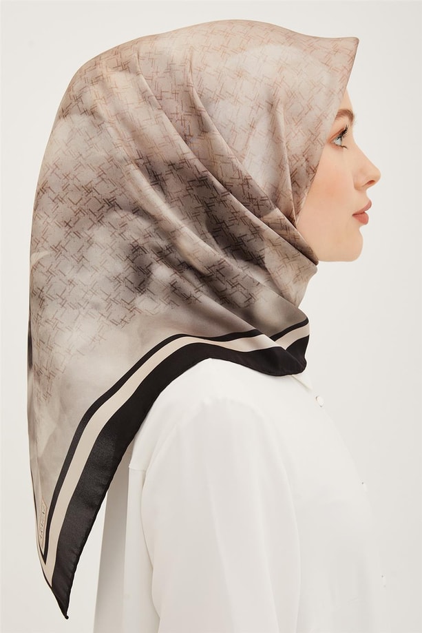 Armine Sura İpek Eşarp 23Ya8906 07
