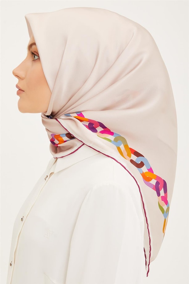 Armine Sura İpek Eşarp 23Ya8908 03