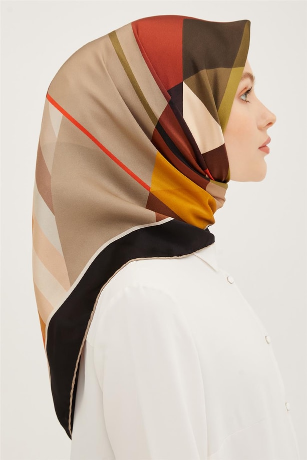 Armine Sura İpek Eşarp 23Ya8915 06