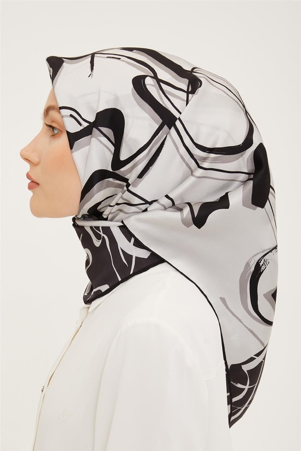 Armine Sura İpek Eşarp 23Ya8917 06