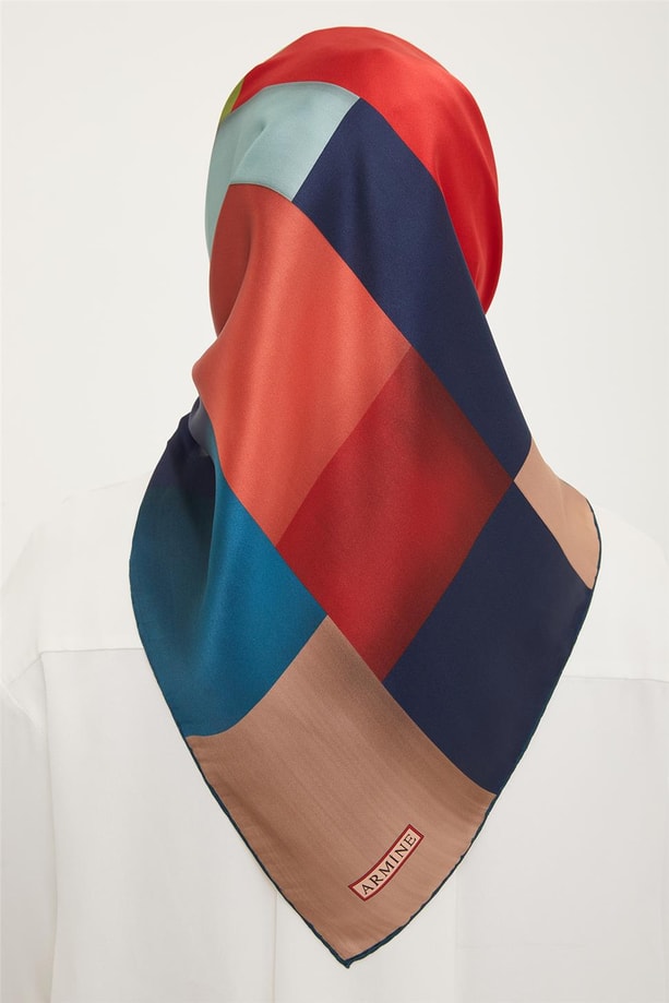 Armine Sura İpek Eşarp 23Ya8918 04