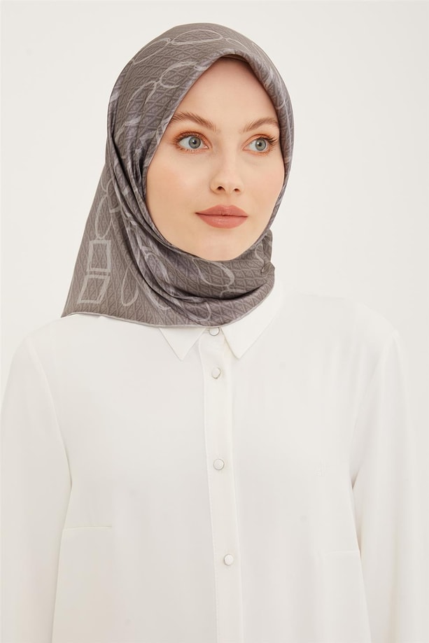 Armine Sura İpek Eşarp 23Ya8925 32