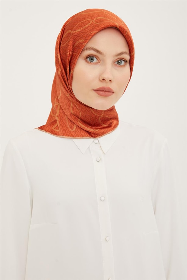Armine Sura İpek Eşarp 23Ya8925 35