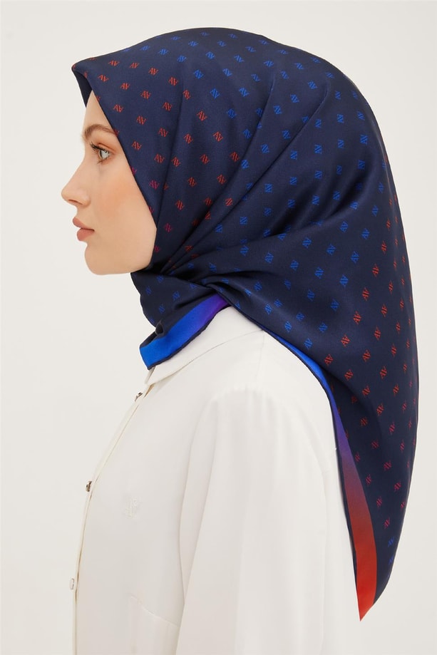 Armine Sura İpek Eşarp 23Ya8936 07