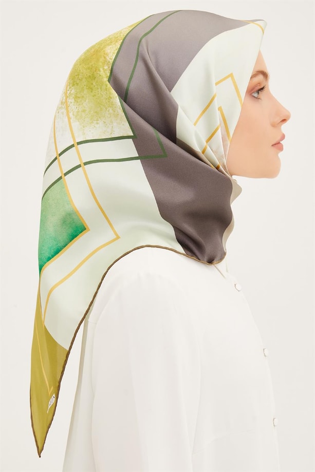 Armine Sura İpek Eşarp 23Ya8939 35