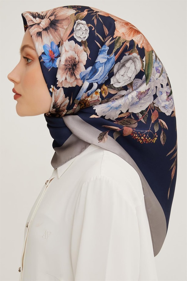 Armine Sura İpek Eşarp 23Ya8952 50