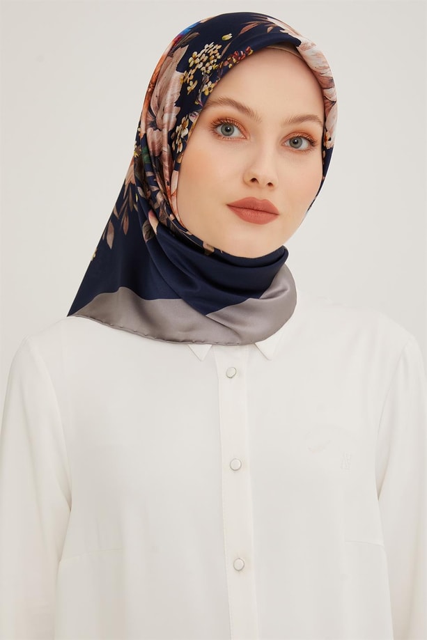 Armine Sura İpek Eşarp 23Ya8952 50