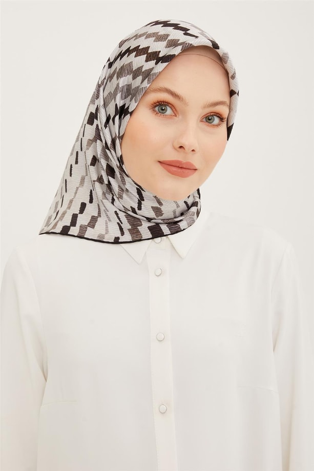 Armine Sura İpek Eşarp 23Ya8954 06