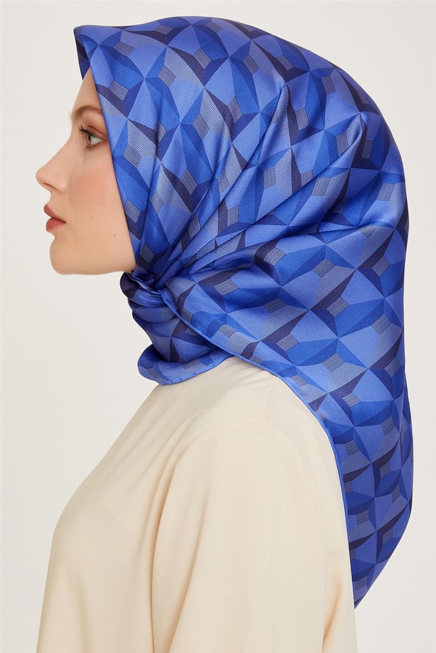Armine Klasik Desenli Twill Saf İpek Eşarp 9204D 05