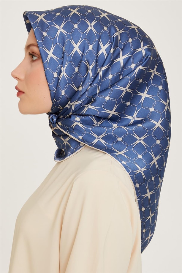 Armine Monogram Desenli Twill Saf İpek Eşarp 9207D 80